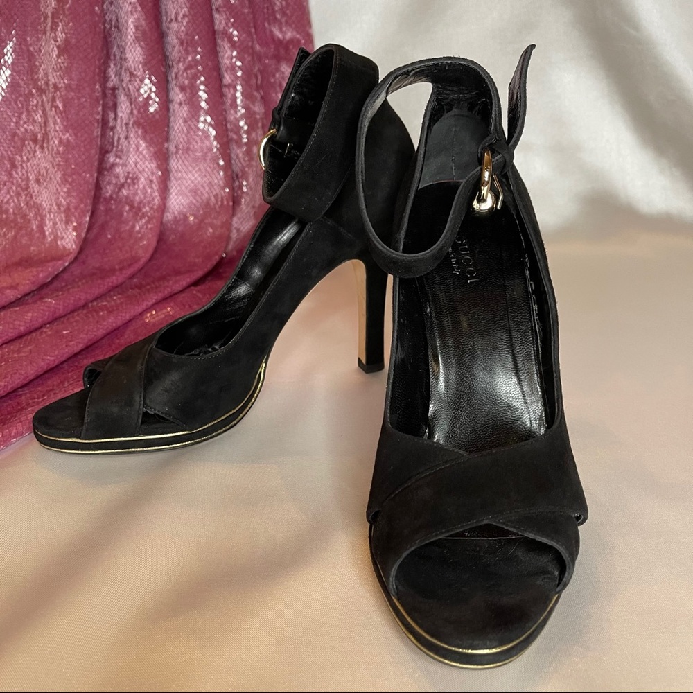 Gucci suede peep toe heels